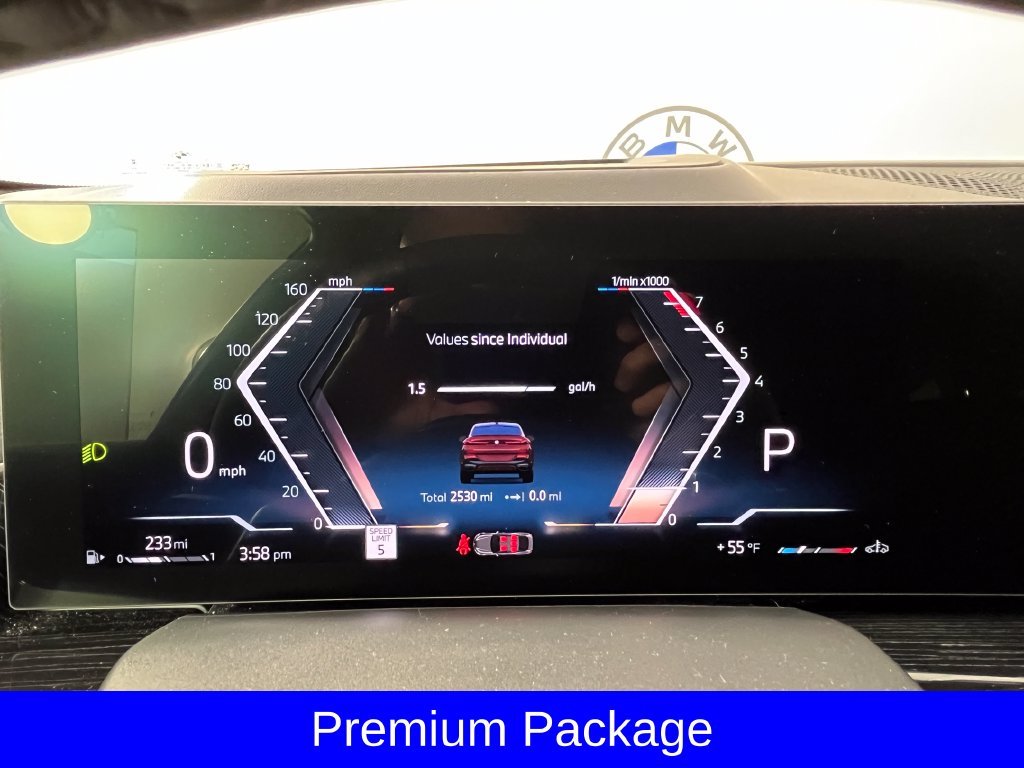 Used 2026 Red BMW xDrive40i image 4