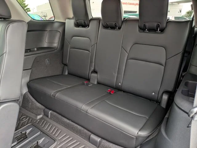 Used 2025 Gray Nissan SL image 29