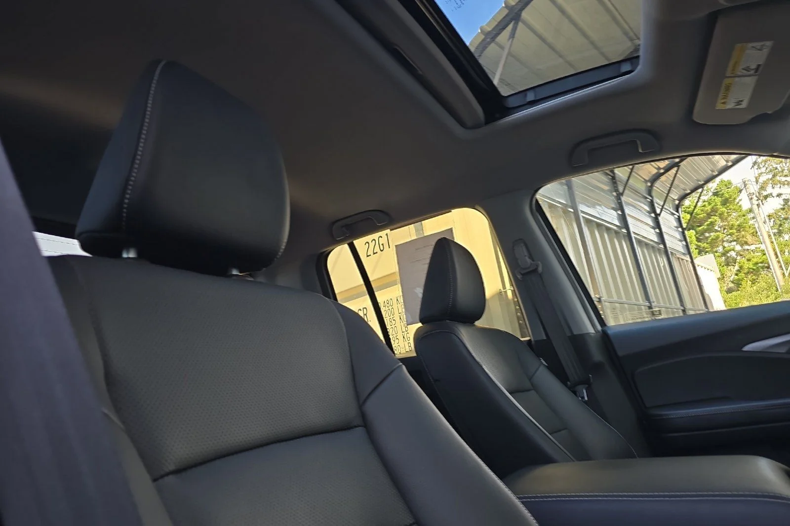 Used 2025 White Honda RTL image 13