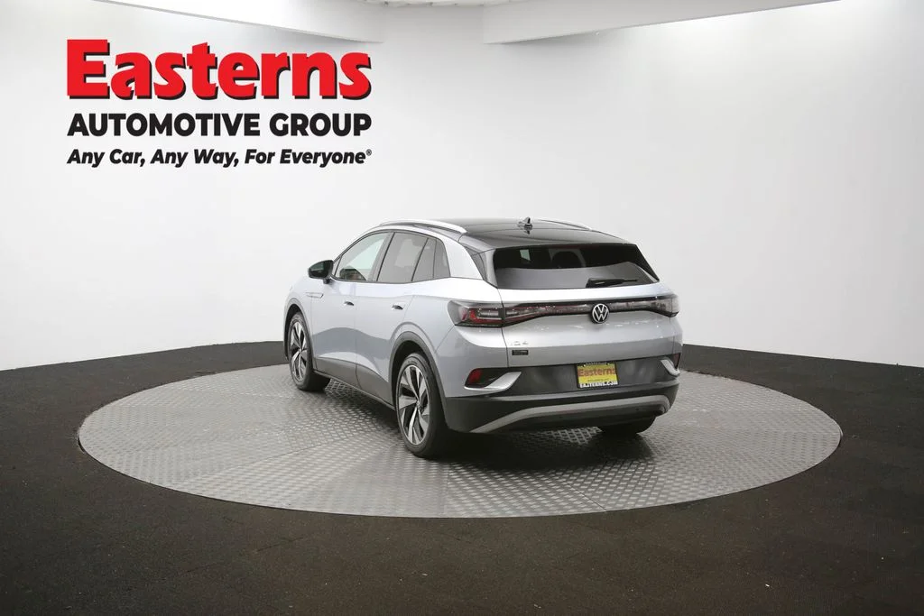 Used 2021 Silver Volkswagen Pro S image 63