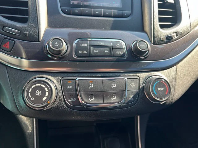 Used 2016 Blue Chevrolet LS image 18
