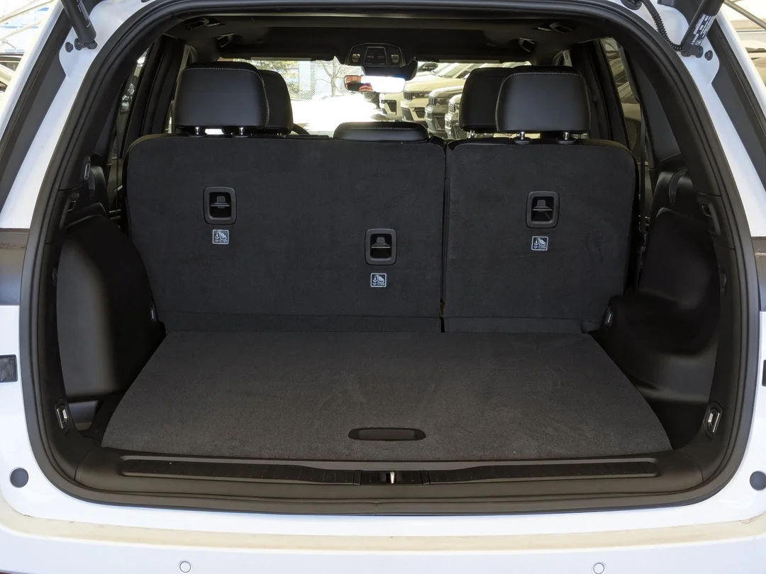 New 2026 White Jeep Altitude - - 4x4 - Altitude Appearance Pkg - Power Sunroof - 2.0L I4 Turbo & More! image 29