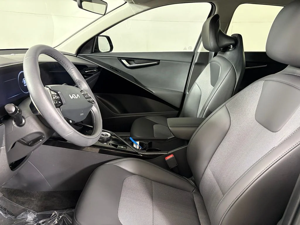 New 2026 Cityscape Green Kia WIND image 21