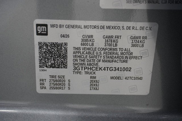New 2026 Sterling Metallic GMC Elevation image 39
