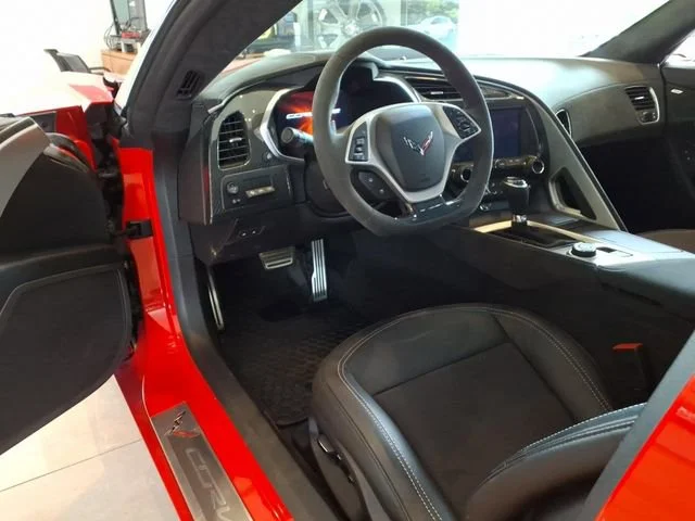 Certified Used 2016 TORCH RED Chevrolet Z51 3LT image 5