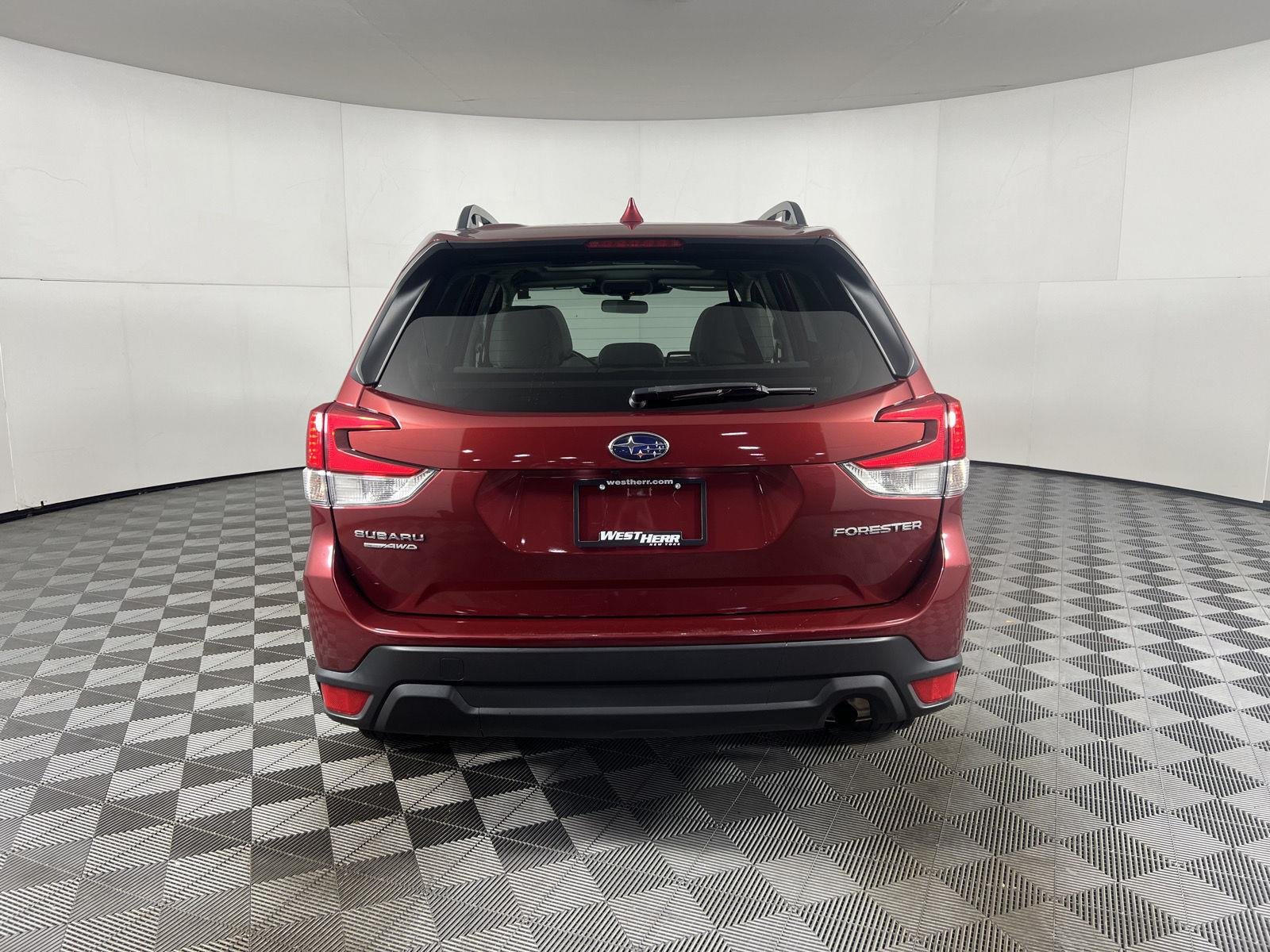 Used 2022 Crimson Red Pearl Subaru Premium image 50