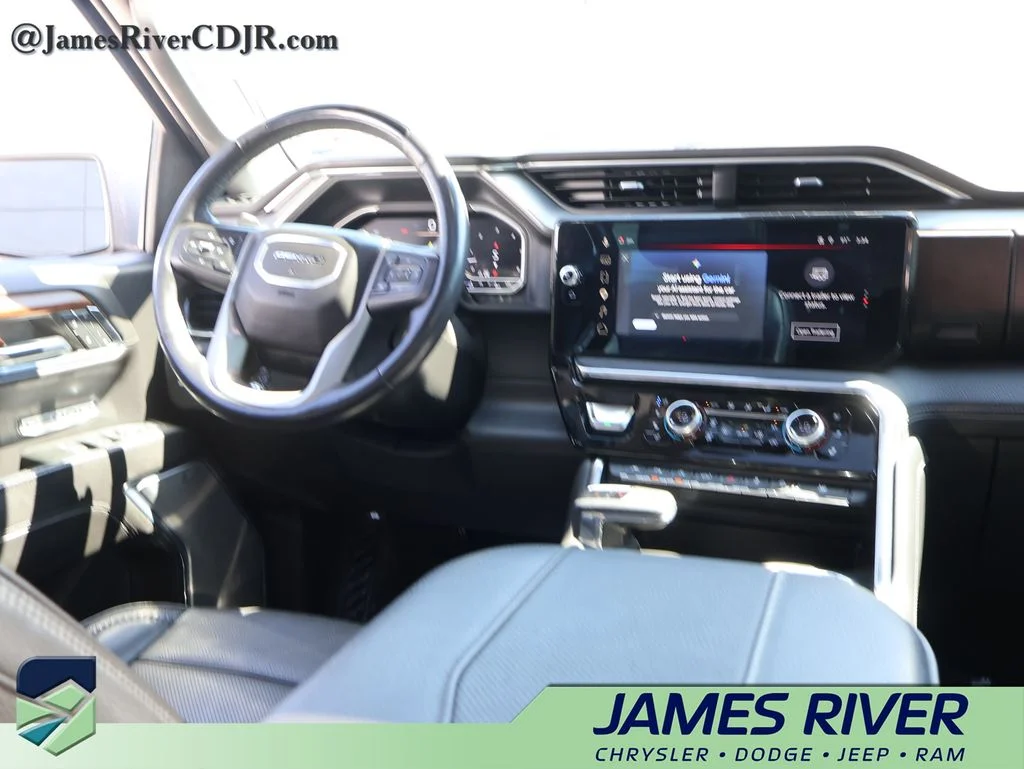 Used 2023 Black GMC Denali image 13
