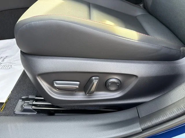 2026 Toyota Prius Plug-in Hybrid XSE Premium - Photo 15