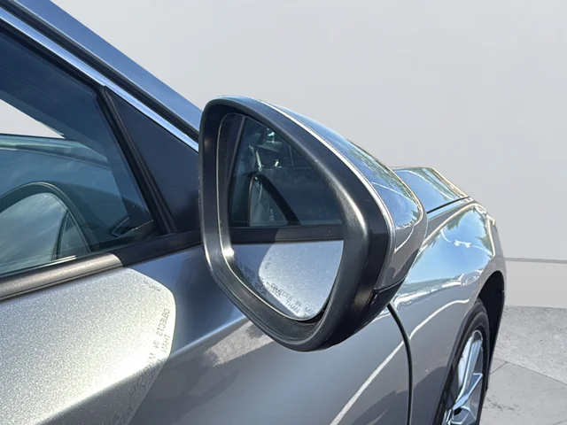 Used 2022 Gray Honda LX image 36