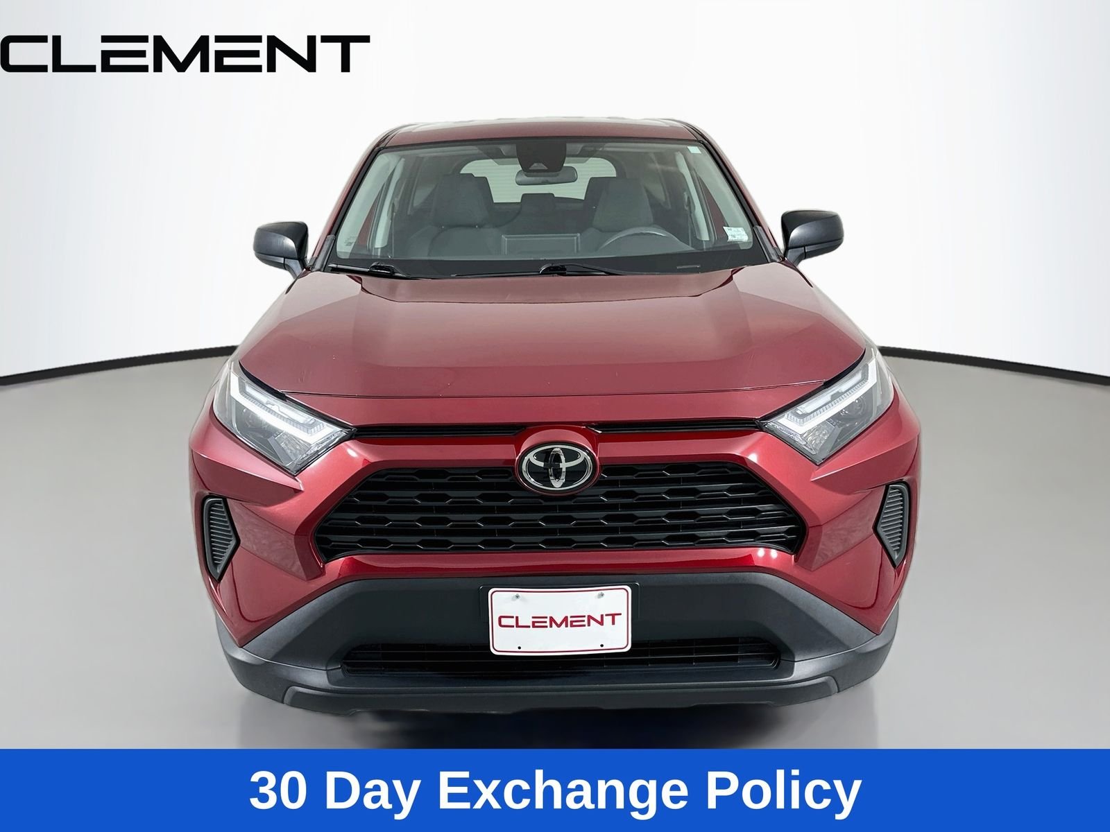 2024 Toyota RAV4 LE - Photo 3