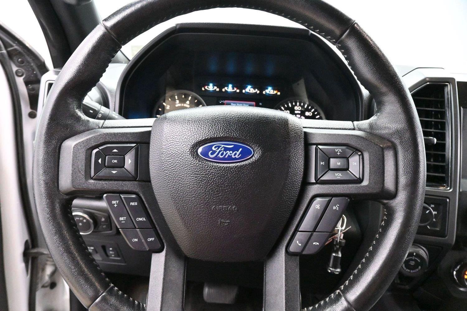 Used 2018 Oxford White Ford XLT image 18
