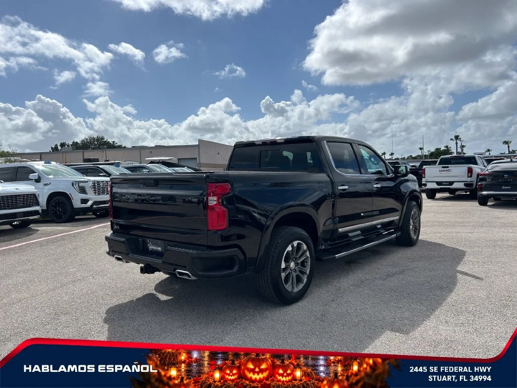Used 2023 BLACK Chevrolet High Country image 7