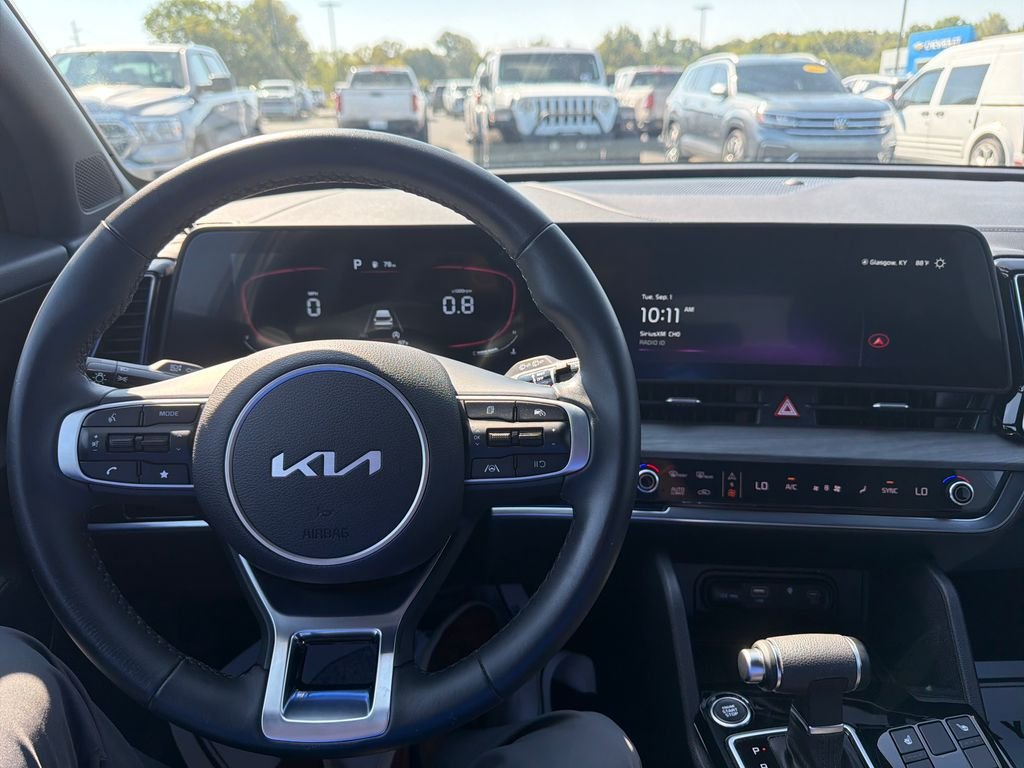 Used 2025 Red Kia X-Line image 16