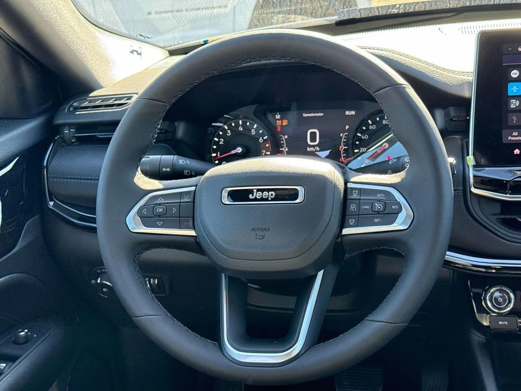 New 2026 White Jeep Latitude image 11