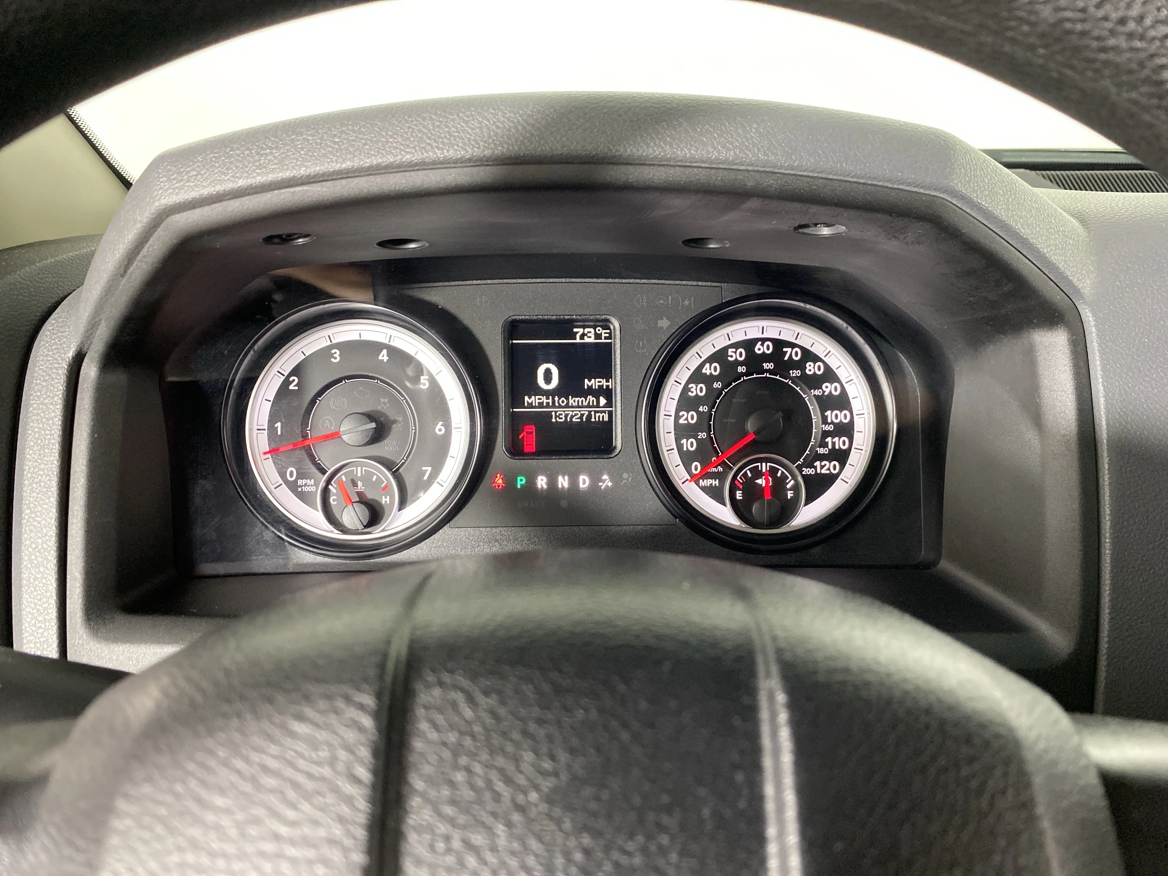 Used 2015 Granite Crystal Metallic Clearcoat Ram Express image 17