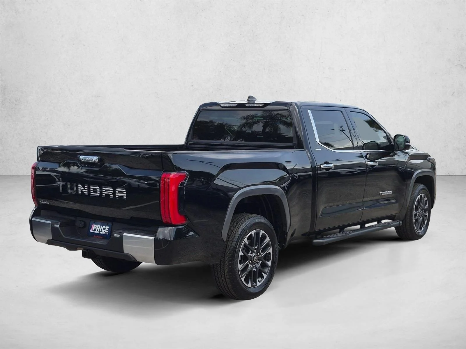 Used 2025 Midnight Black Metallic Toyota Limited image 5