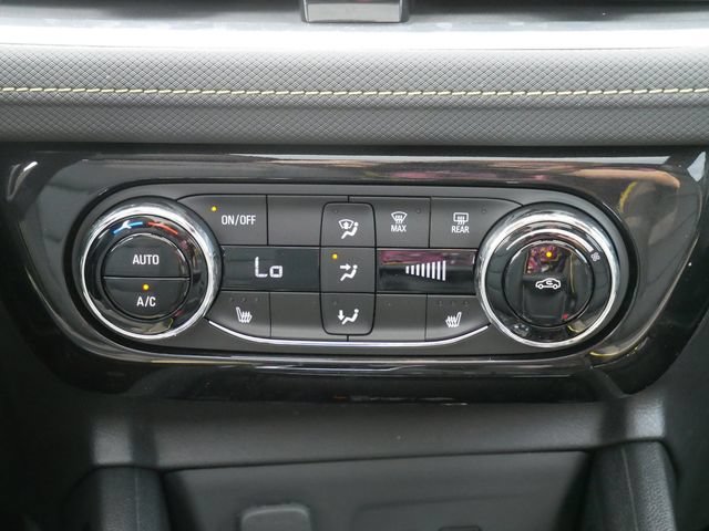 New 2026 Mosaic Black Metallic Chevrolet ACTIV image 11