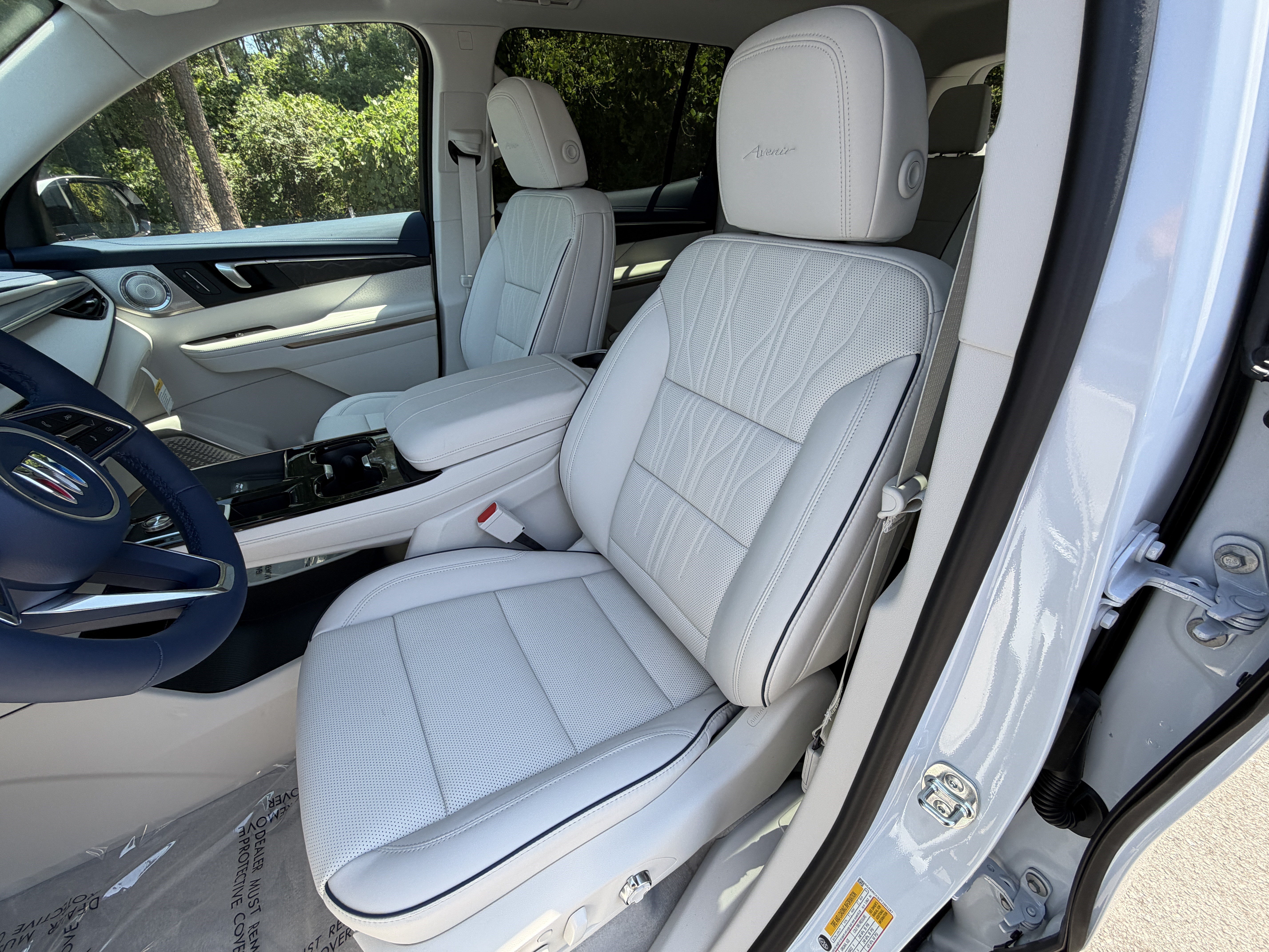 2026 Buick Enclave Avenir - Photo 16