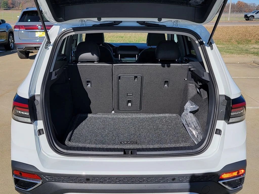 2026 Volkswagen Taos SEL - Photo 20