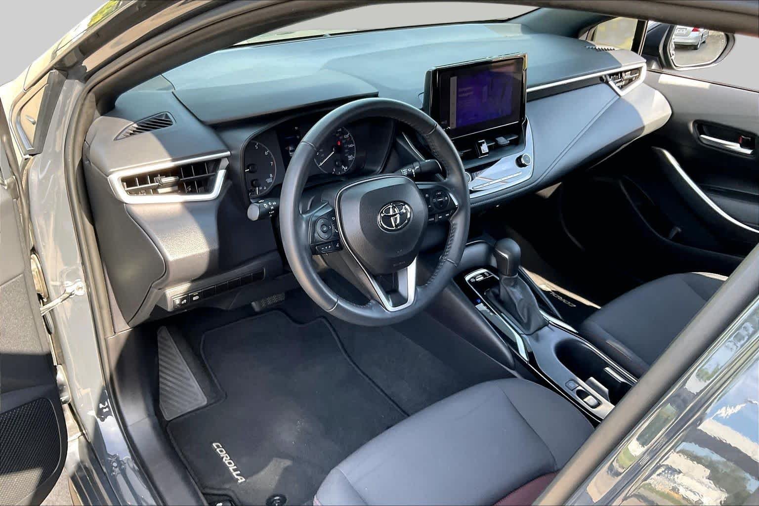 Used 2023 Underground Toyota SE image 17