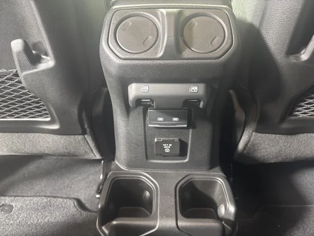 Used 2025 White Jeep Mojave image 13