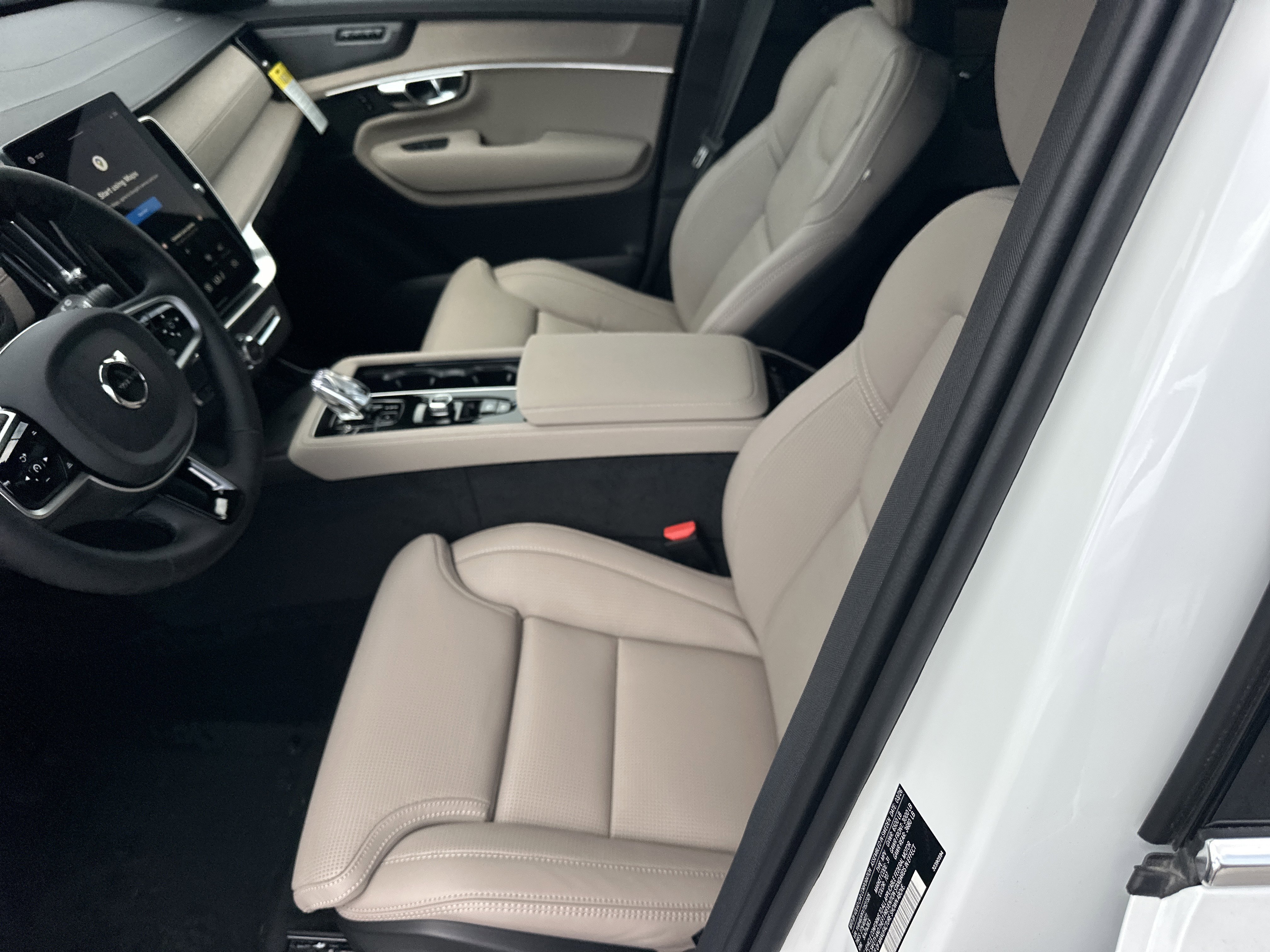 New 2026 Crystal White Volvo Ultra image 18