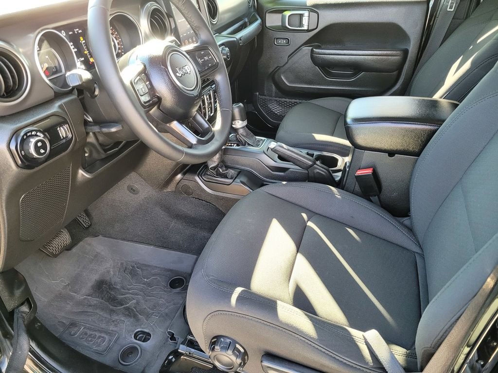 Used 2023 Black Jeep Willys image 15