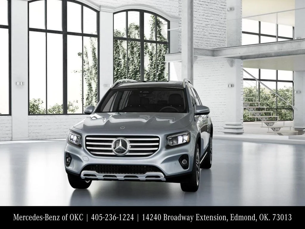 Used 2026 Silver Mercedes-Benz GLB 250 image 42