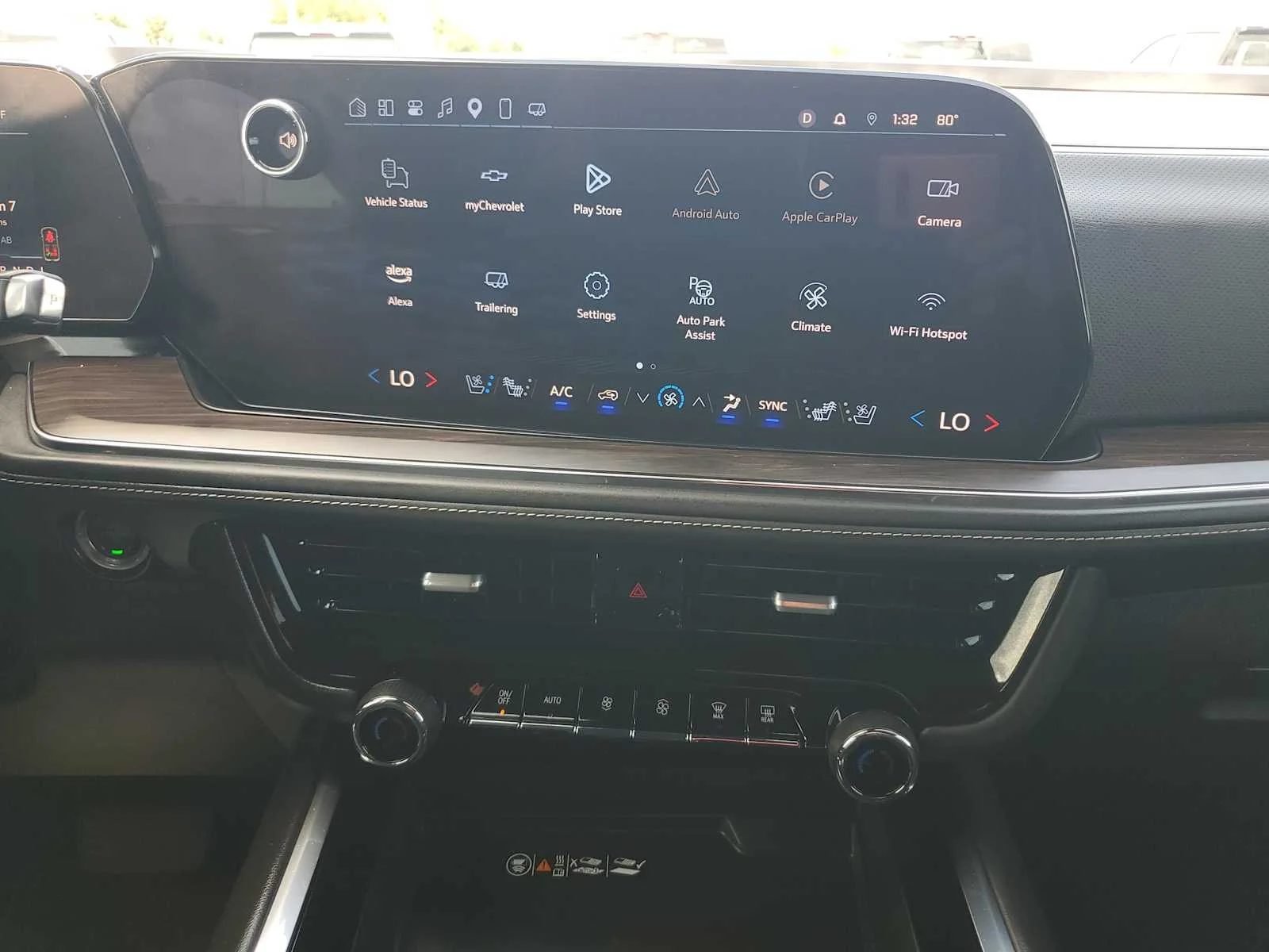 Used 2025 Black Chevrolet Premier image 16