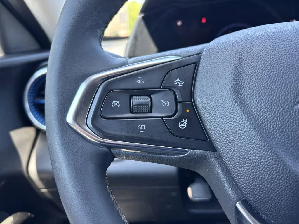 Used 2024 Sterling Gray Metallic Chevrolet LT image 26