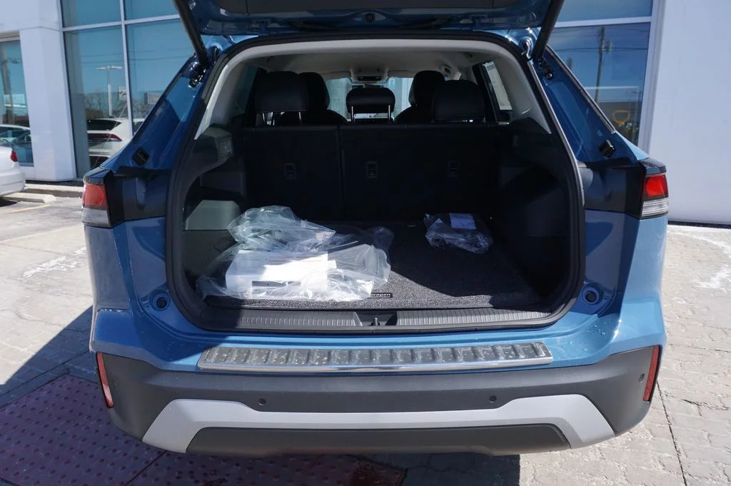 New 2026 Blue Volkswagen SE image 25