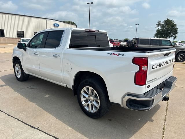 Used 2019 Beige Chevrolet LTZ image 7