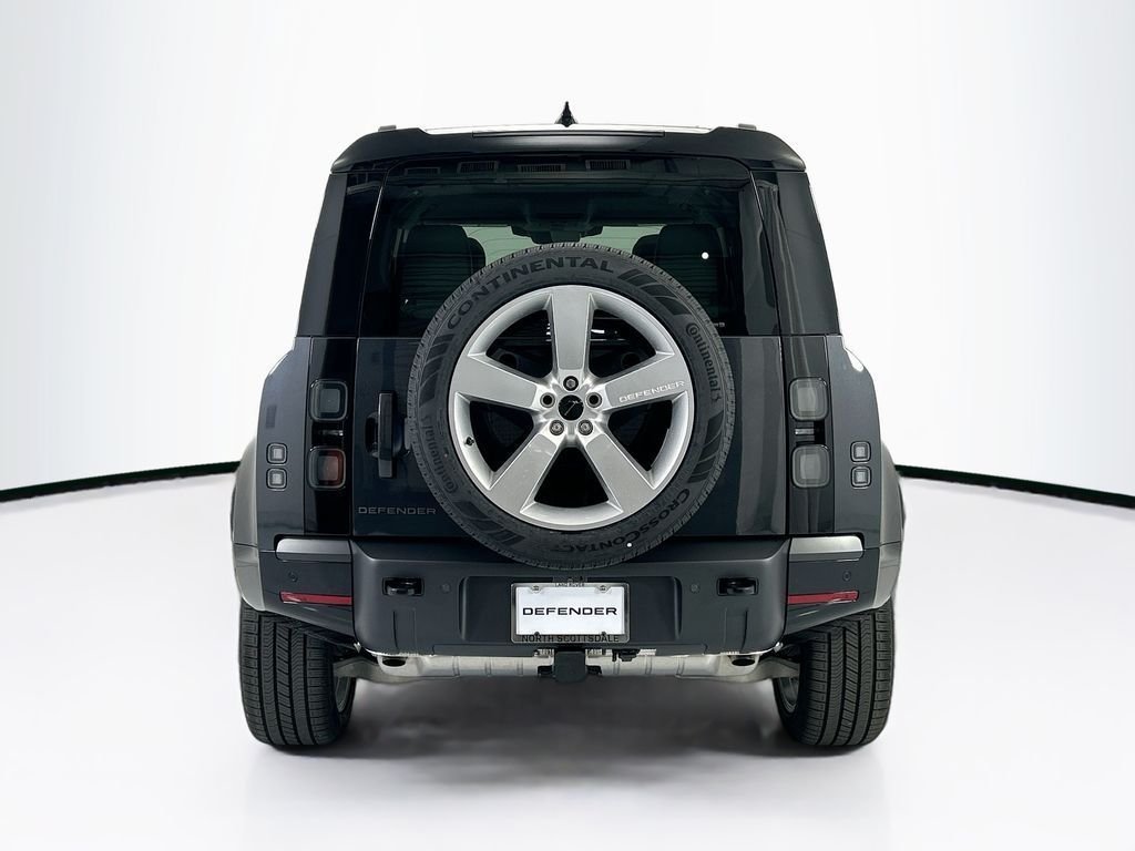 2026 Land Rover Defender X-Dynamic SE - Photo 6