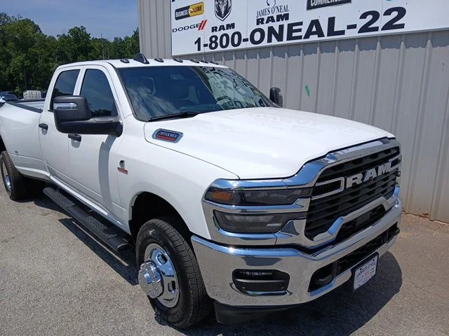 2026 RAM 3500 Pickup Tradesman
