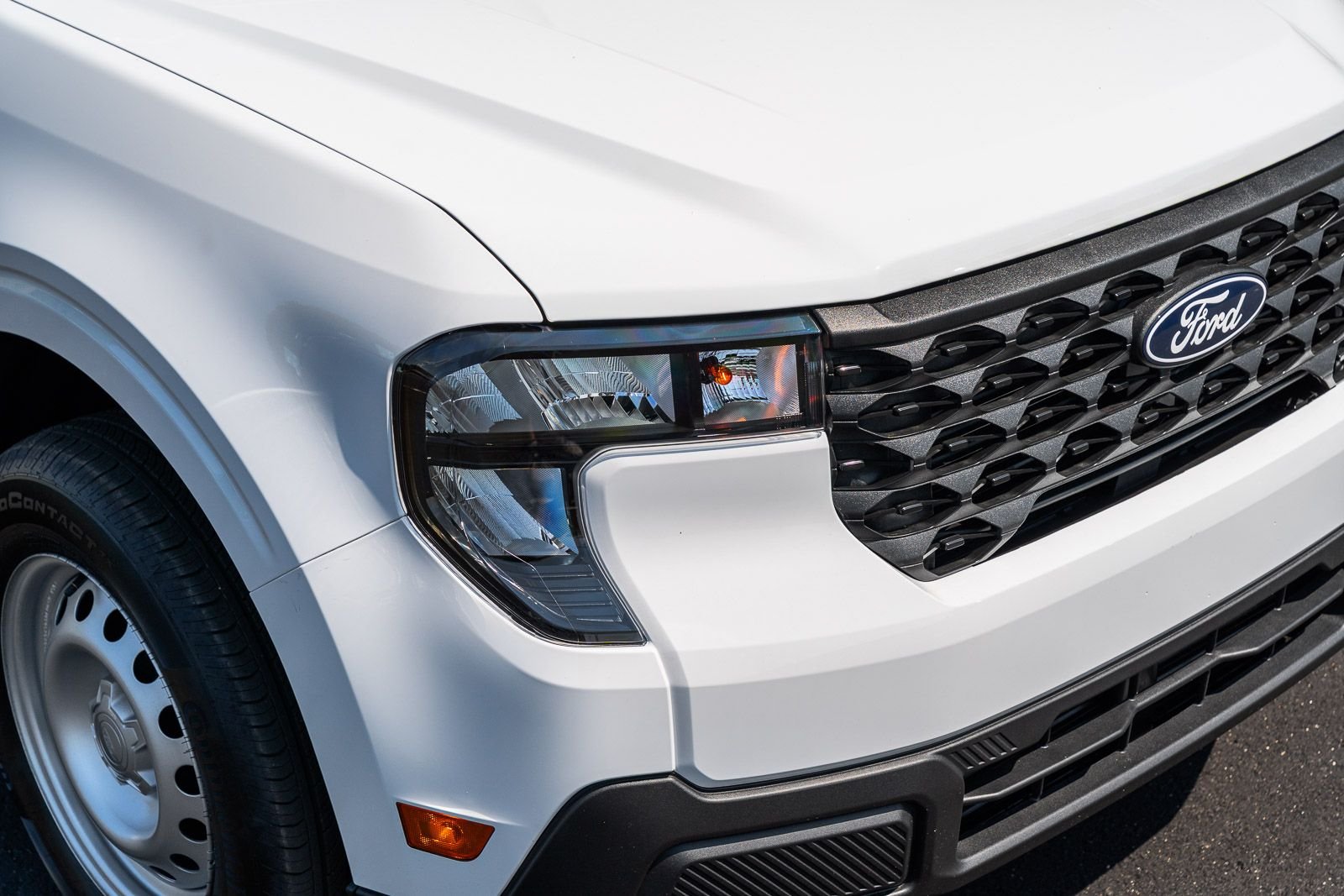New 2026 Oxford White Ford XL image 6