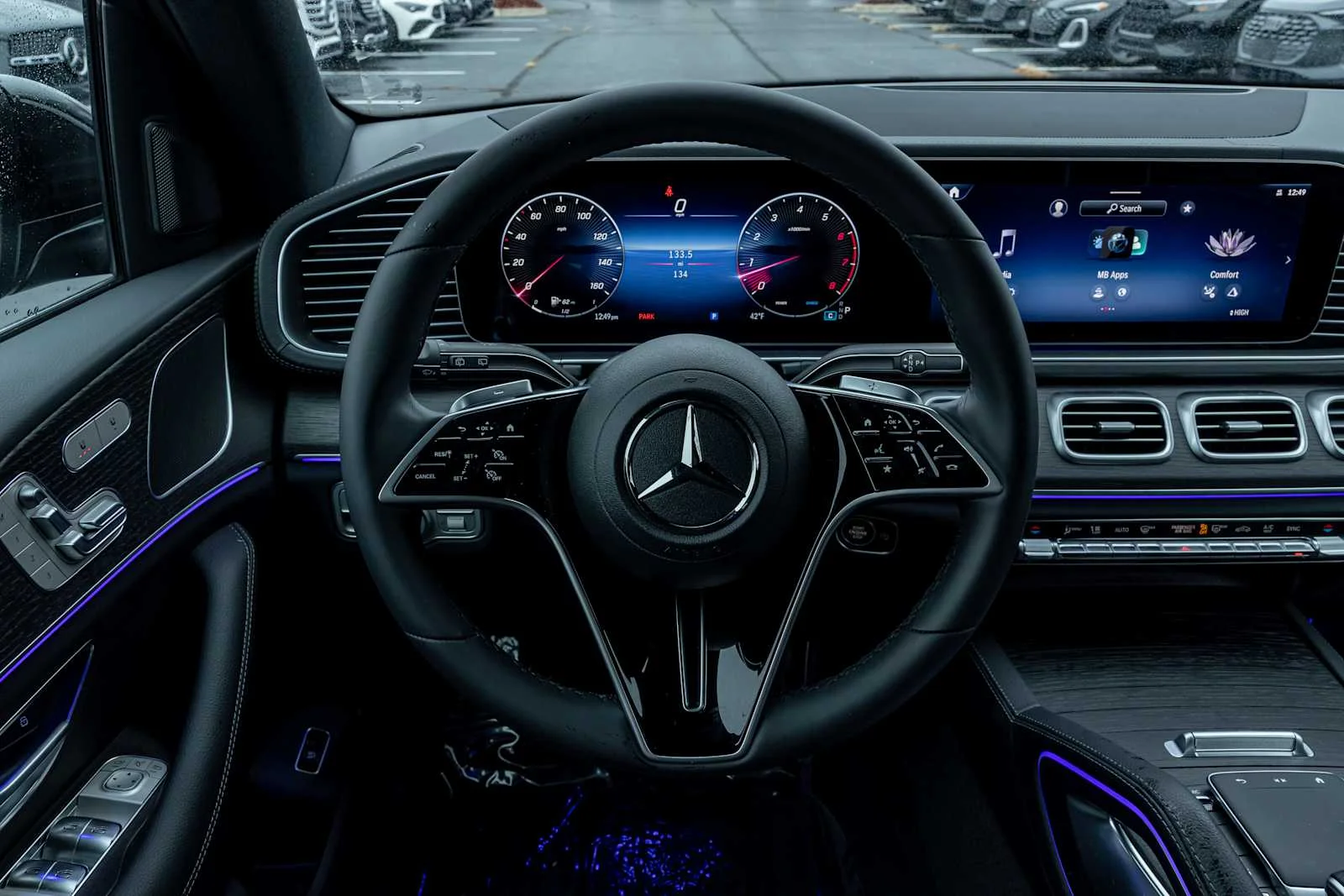 New 2026 Obsidian Black Metallic Mercedes-Benz GLE 350 image 11