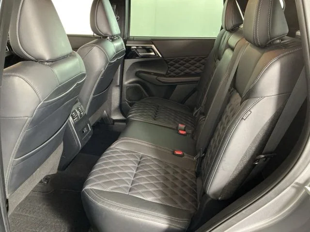 Certified Used 2022 Gray Mitsubishi SEL image 14