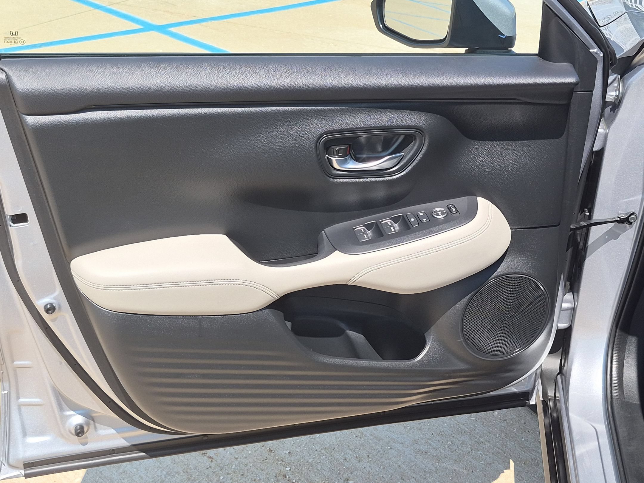 2024 Honda HR-V EX-L - Photo 13
