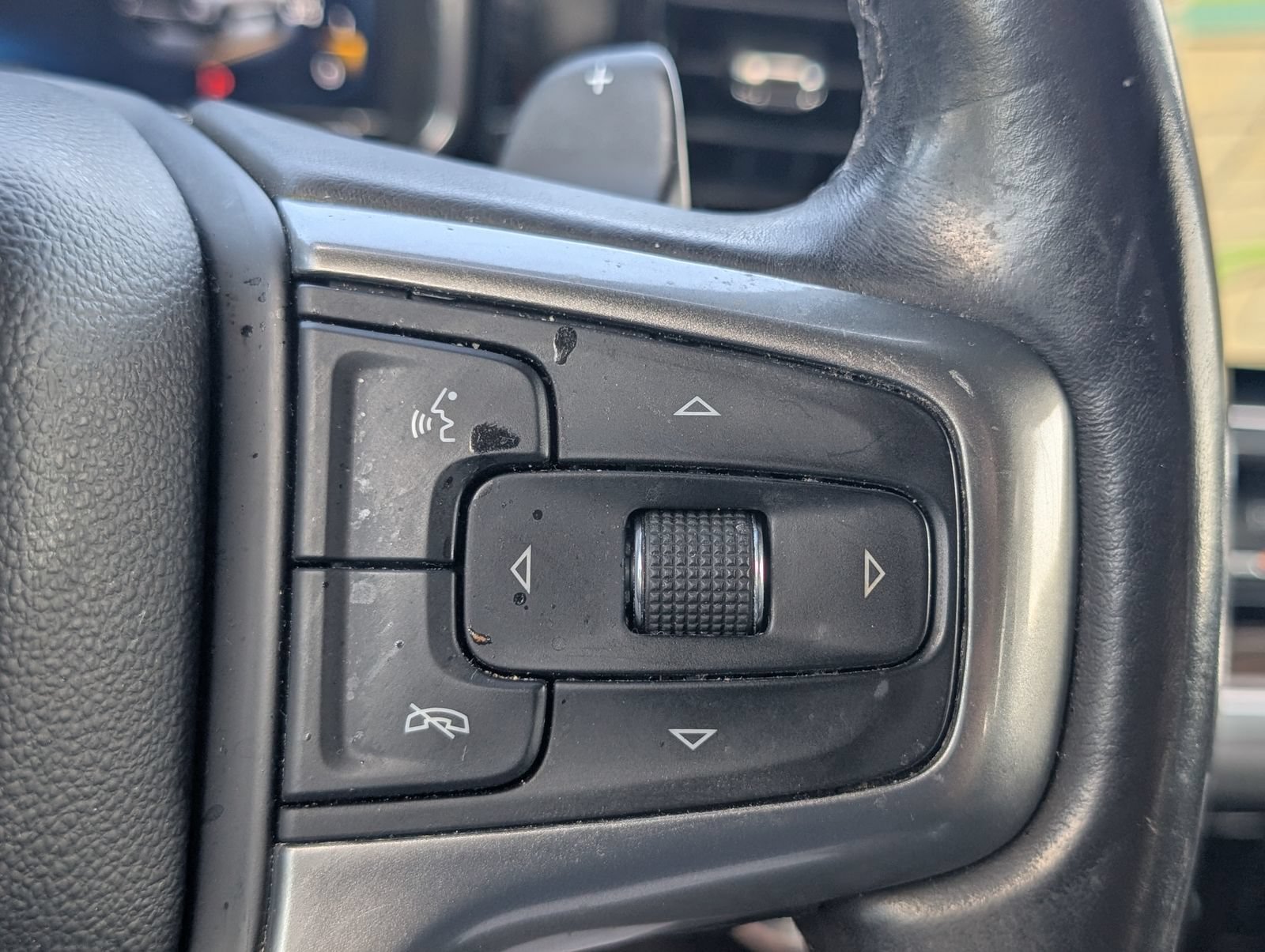 Used 2022 GLACIER BLUE METALLIC Chevrolet LT Trail Boss image 18