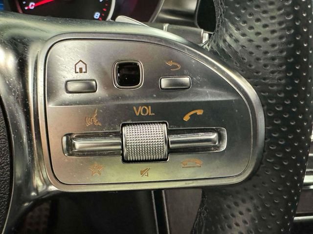 2021 Mercedes-Benz GLC GLC300 - Photo 20