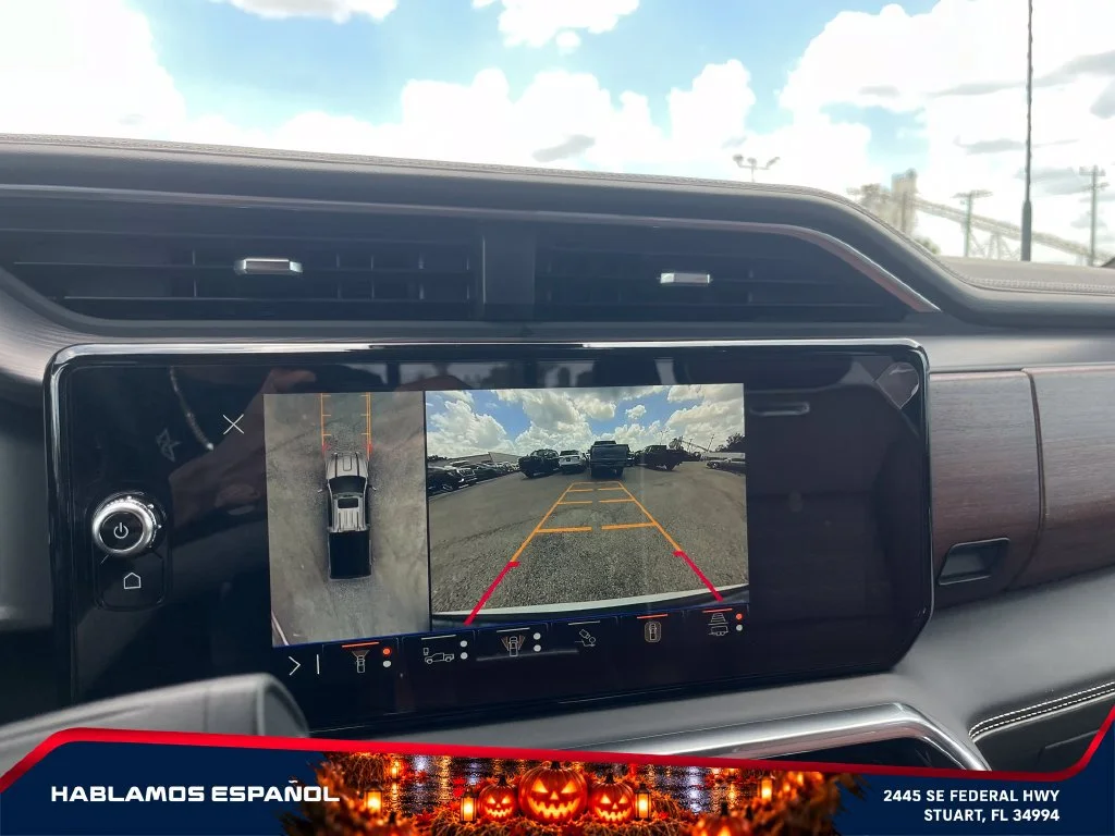 New 2026 Glacier White Tricoat GMC Denali Ultimate image 32