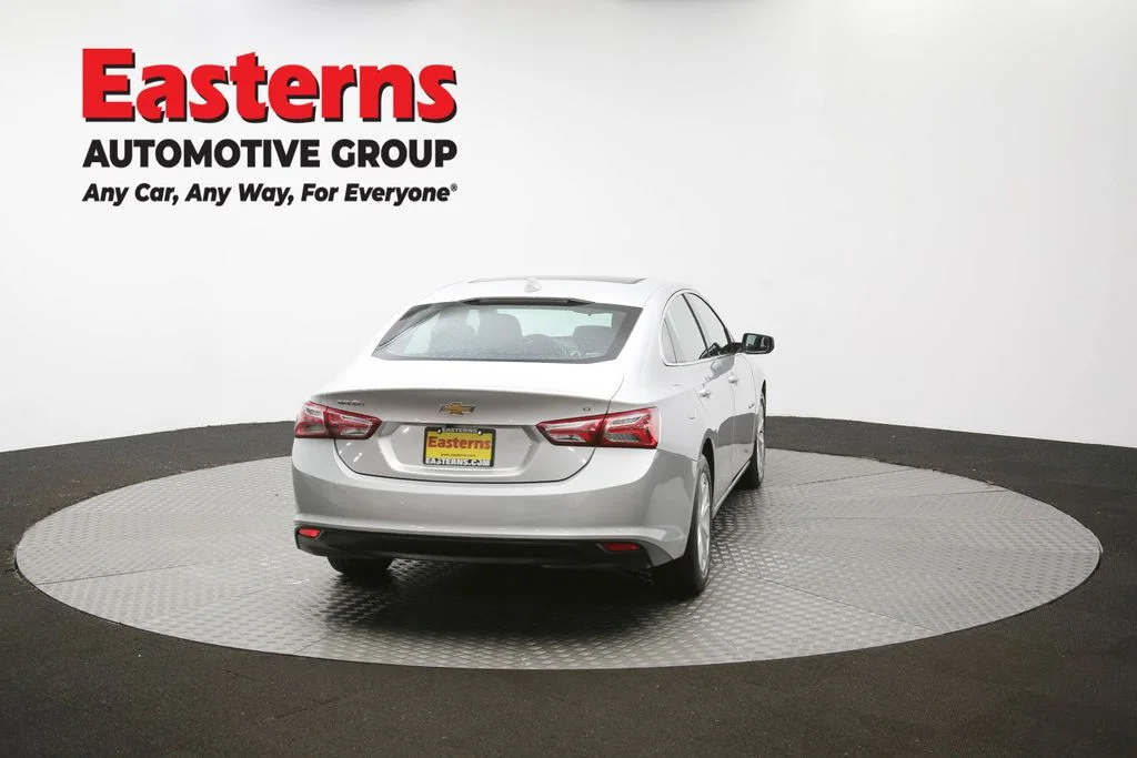 Used 2022 Silver Chevrolet LT image 35