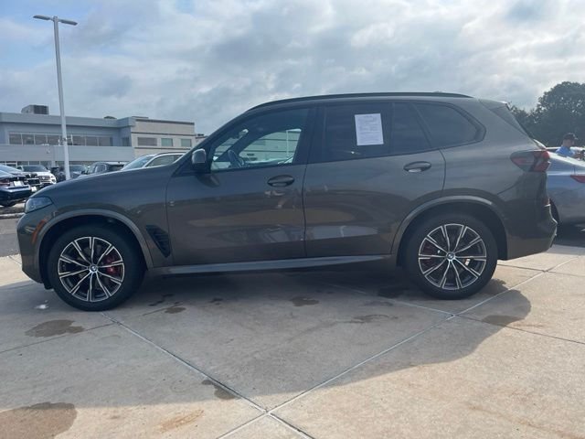 Certified Used 2024 Green BMW xDrive40i image 7