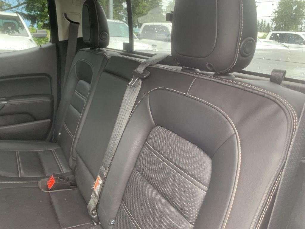 Used 2018 Summit White GMC Denali image 27
