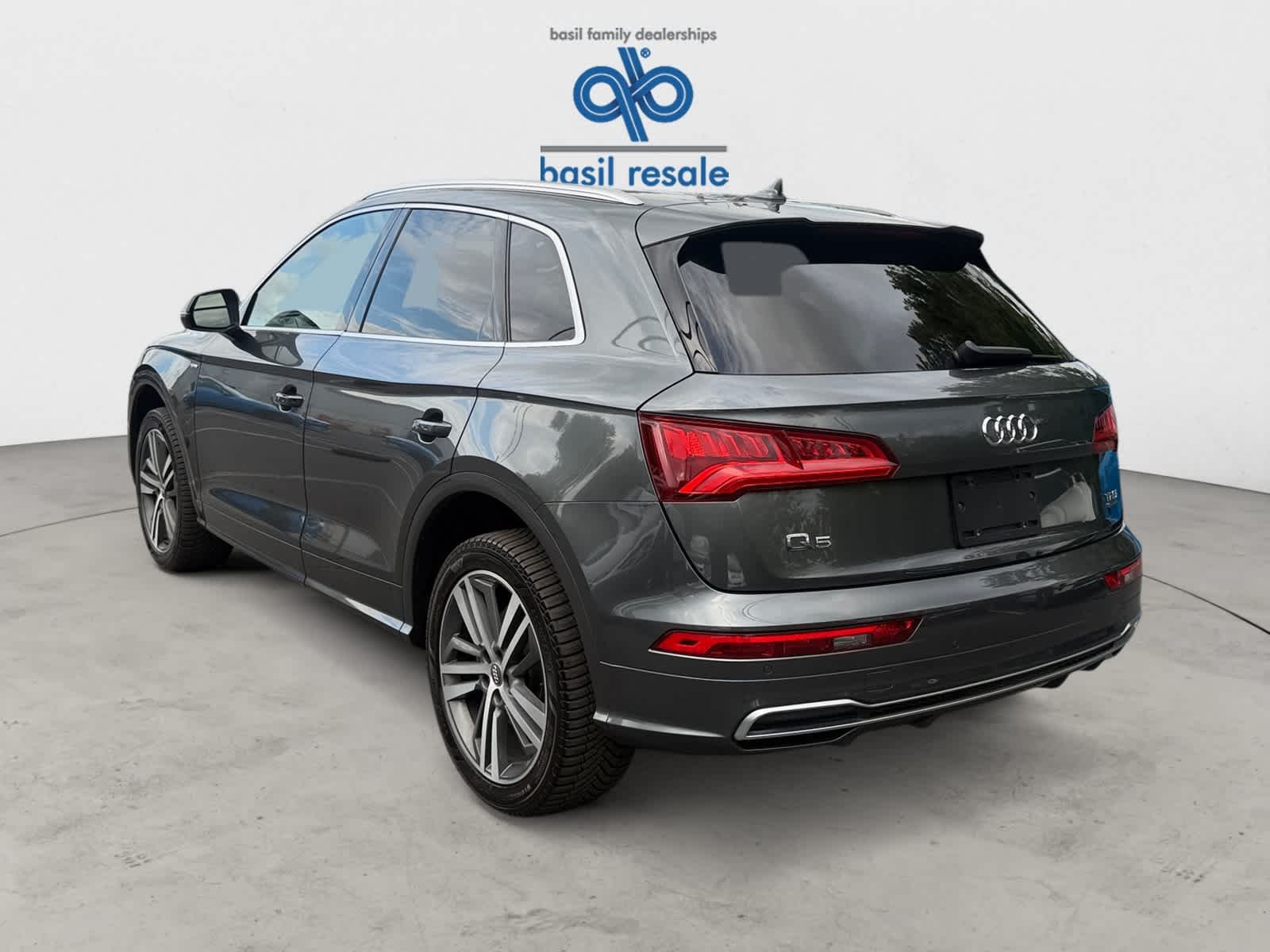 Used 2018 Monsoon Gray Metallic Audi Tech Premium Plus image 5