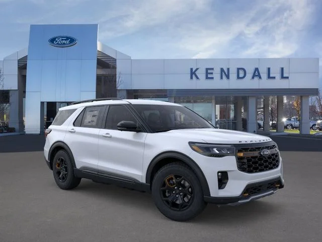 New 2026 Space White Metallic Ford Tremor image 7
