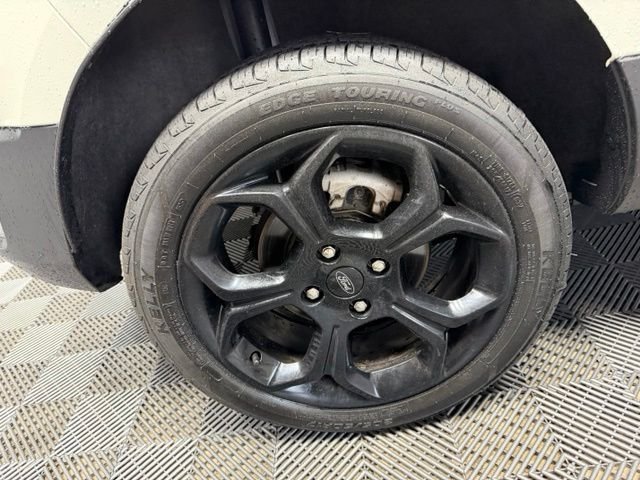 Certified Used 2022 Diamond White Ford SES image 42