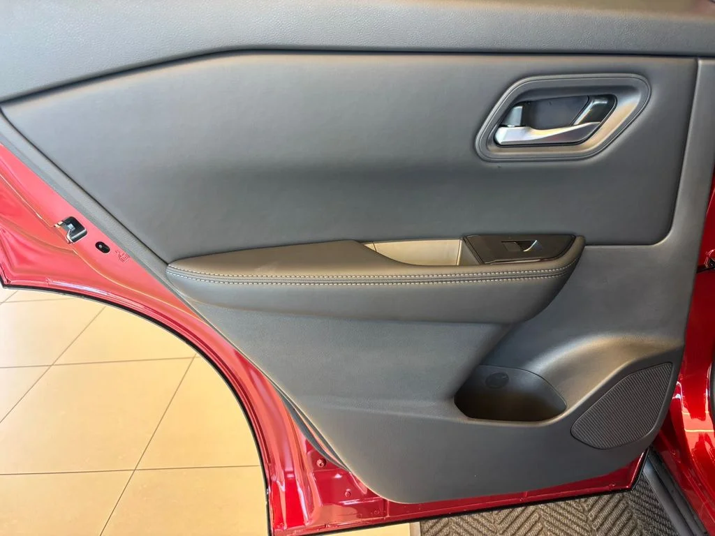 New 2026 Scarlet Ember Tintcoat Nissan SV image 23