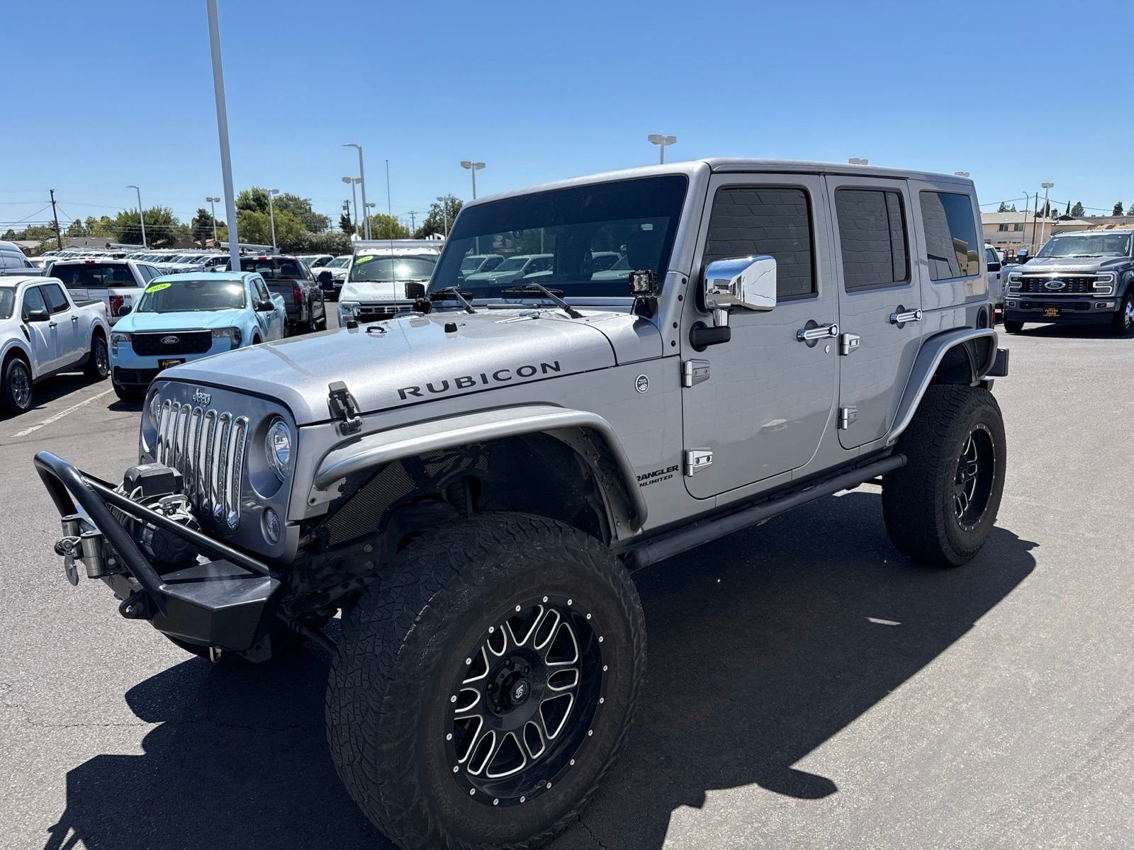 Used 2017 Silver Jeep Unlimited Rubicon image 7