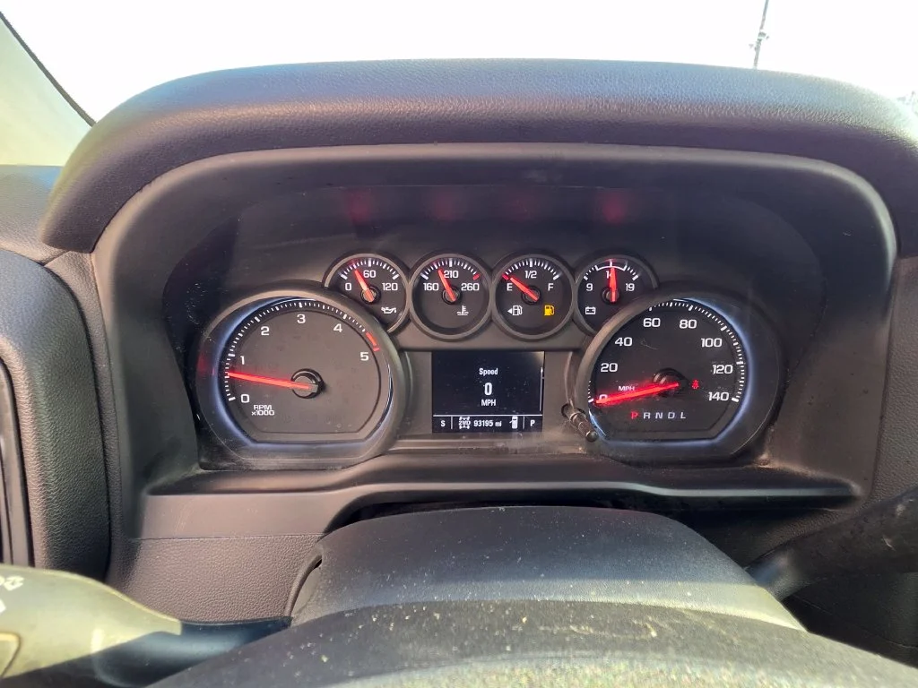 Used 2023 Silver GMC Pro image 20